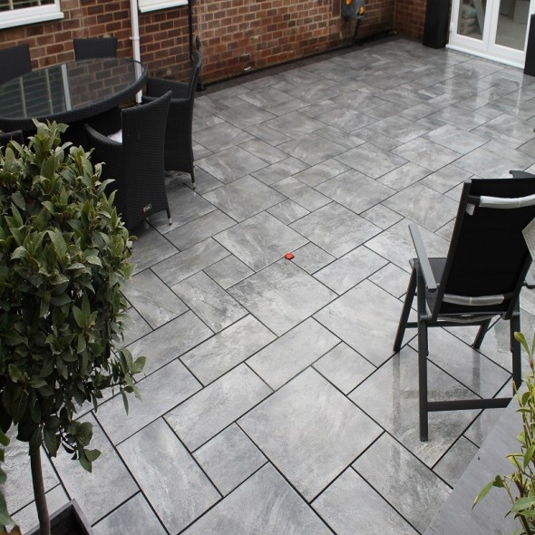 20mm Earthcore Grey Porcelain Paving 600x900mm